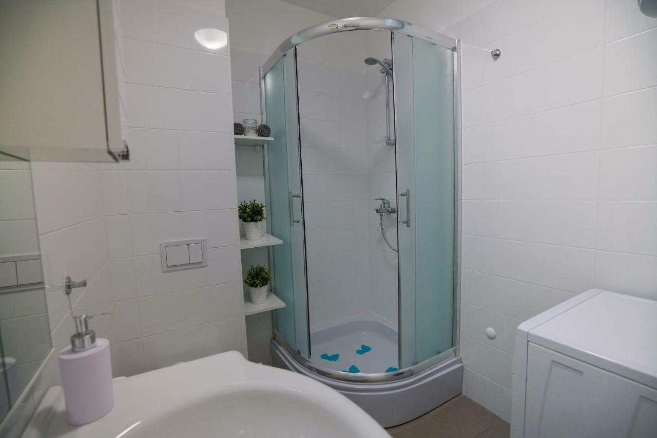 Apartman Reno 자다르 외부 사진